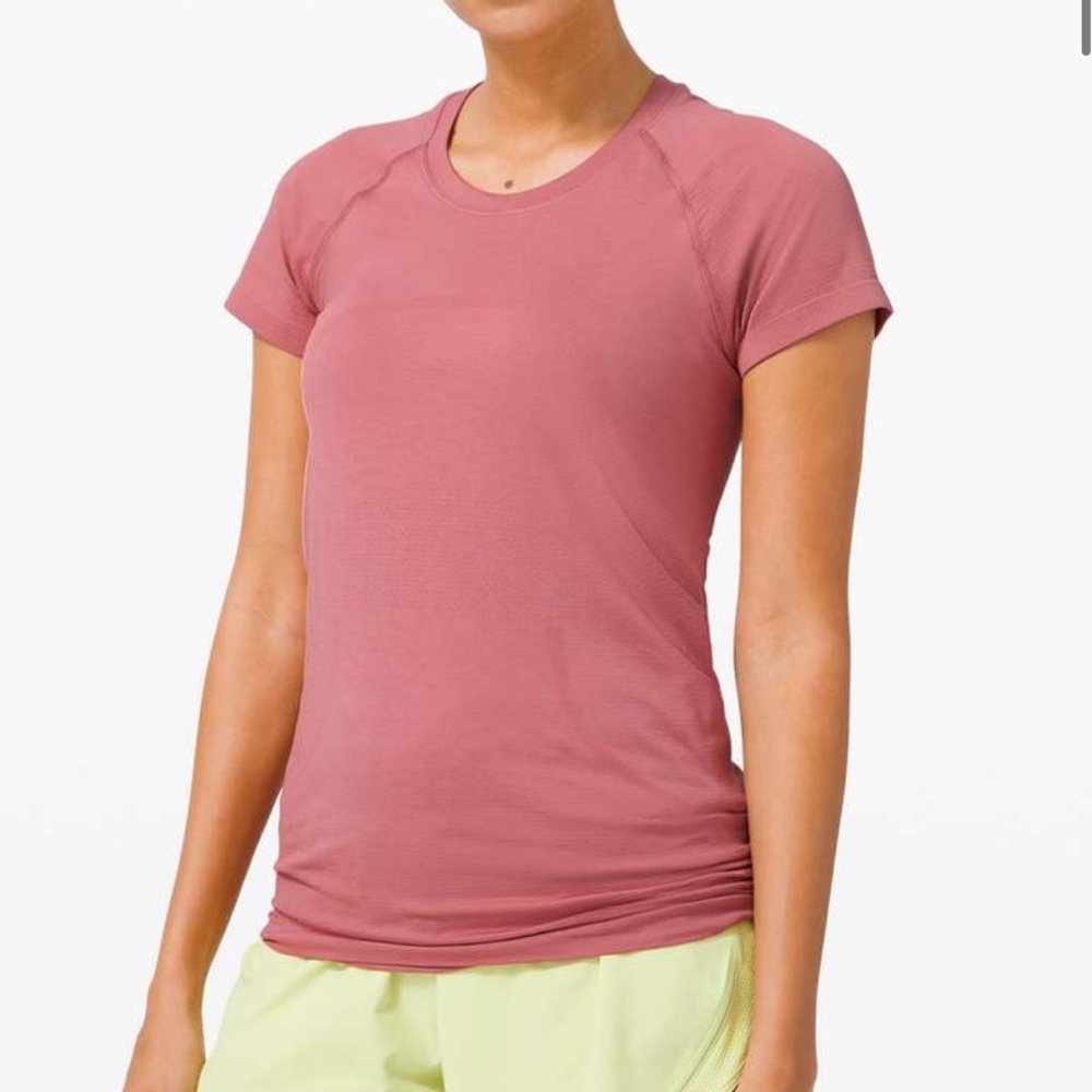 Lululemon Swiftly Tech Short Sleeve 2.0 *Race